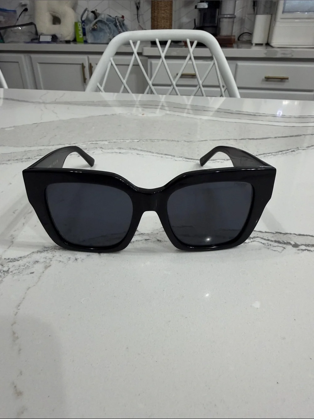 FREYRS Bon Chic Black Oversized Square Cat-Eye Sunglasses